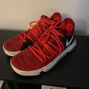 Nike KD 10’s Mens University Reds Size 11.5